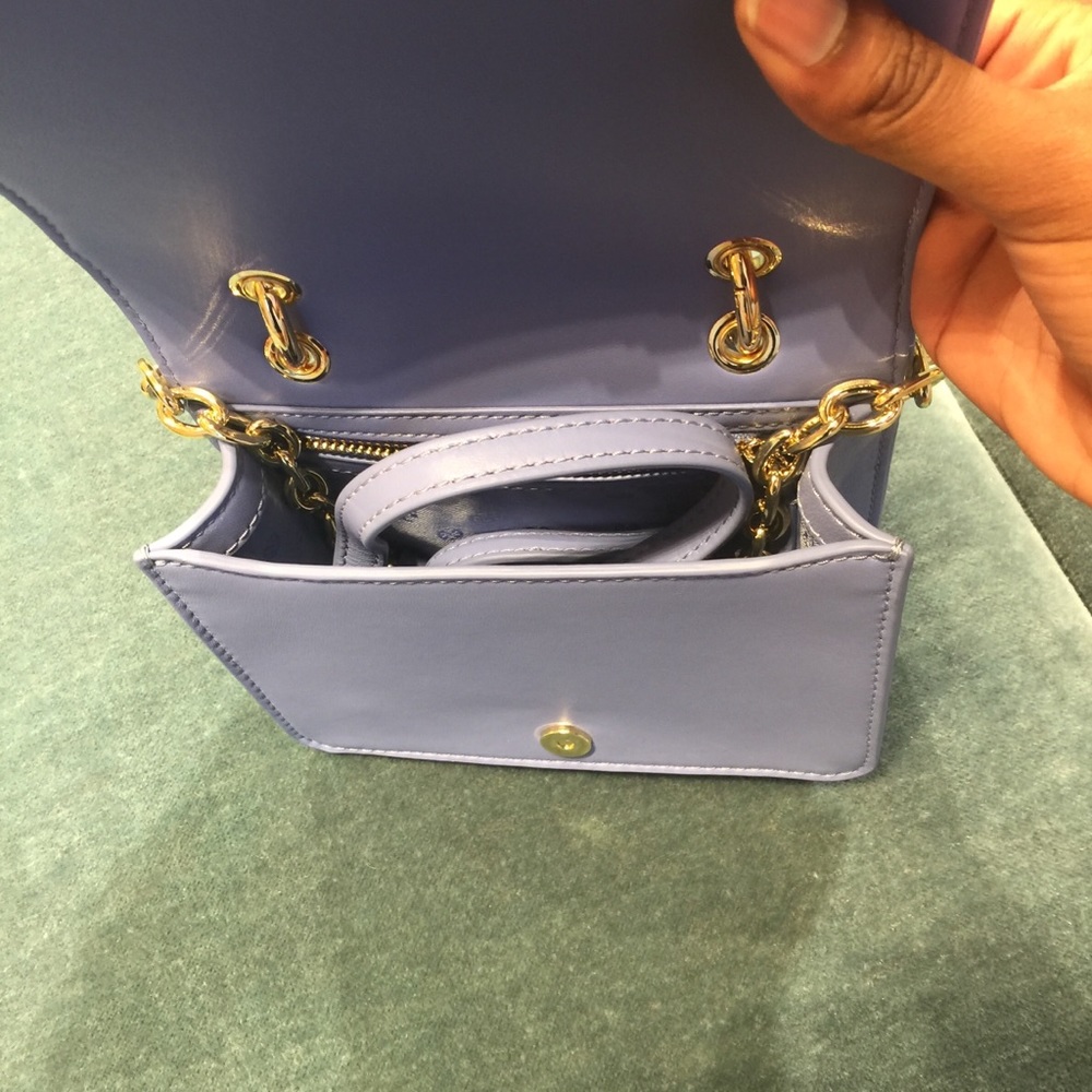Tory Burch Alexa Mini Shoulder Bag - Picture 7 of 8